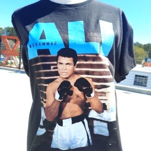 🎙New!#MuhammadAli🥊#GOAT🐑 #Louisville #boxing #CassiusClay #hiphop💯✔️🎬🥊🥊🥊